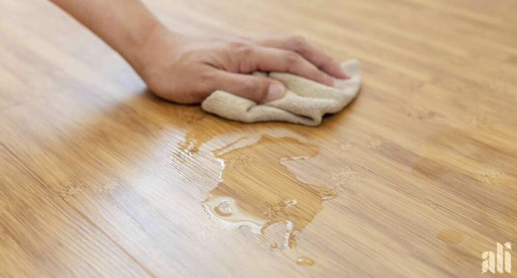 Sàn tre ép khối có khả năng chống trầy, chịu nước rất tốt